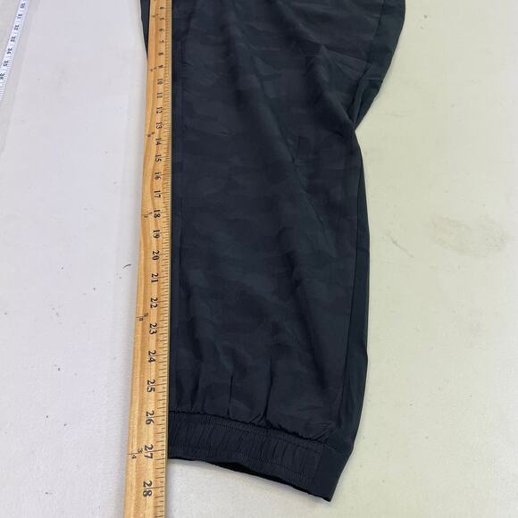 Athleta black camo jogger lightweight pants women's size 18 - Picture 13 of 14